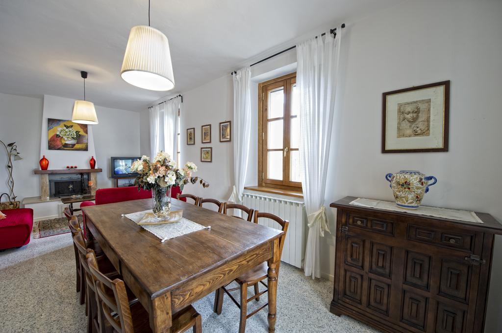 Villa Tancredi Foiano Della Chiana Quarto foto